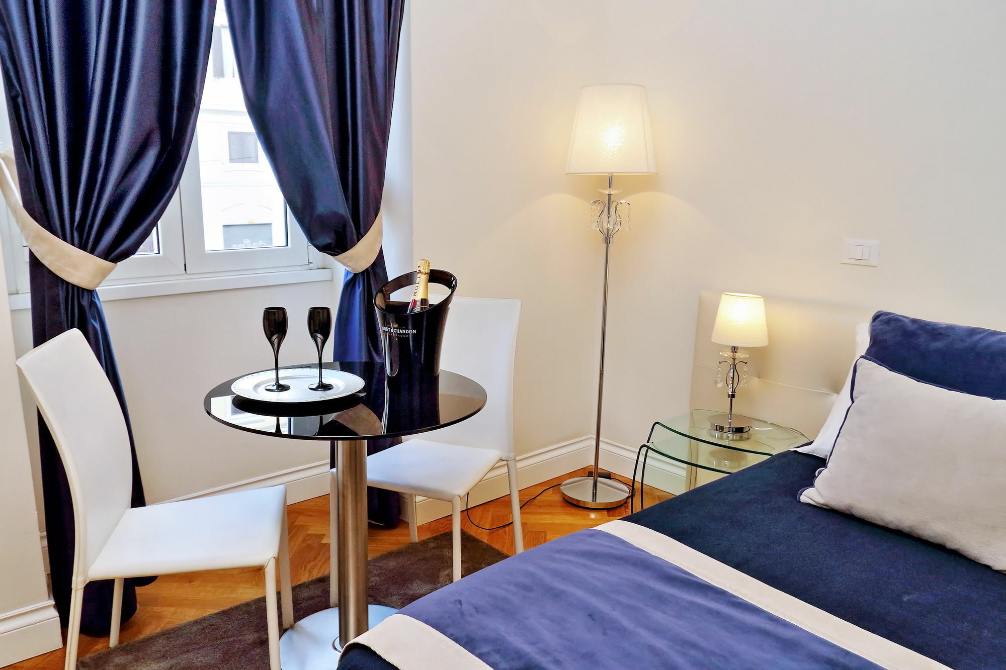 Amm Suite Рим Екстериор снимка