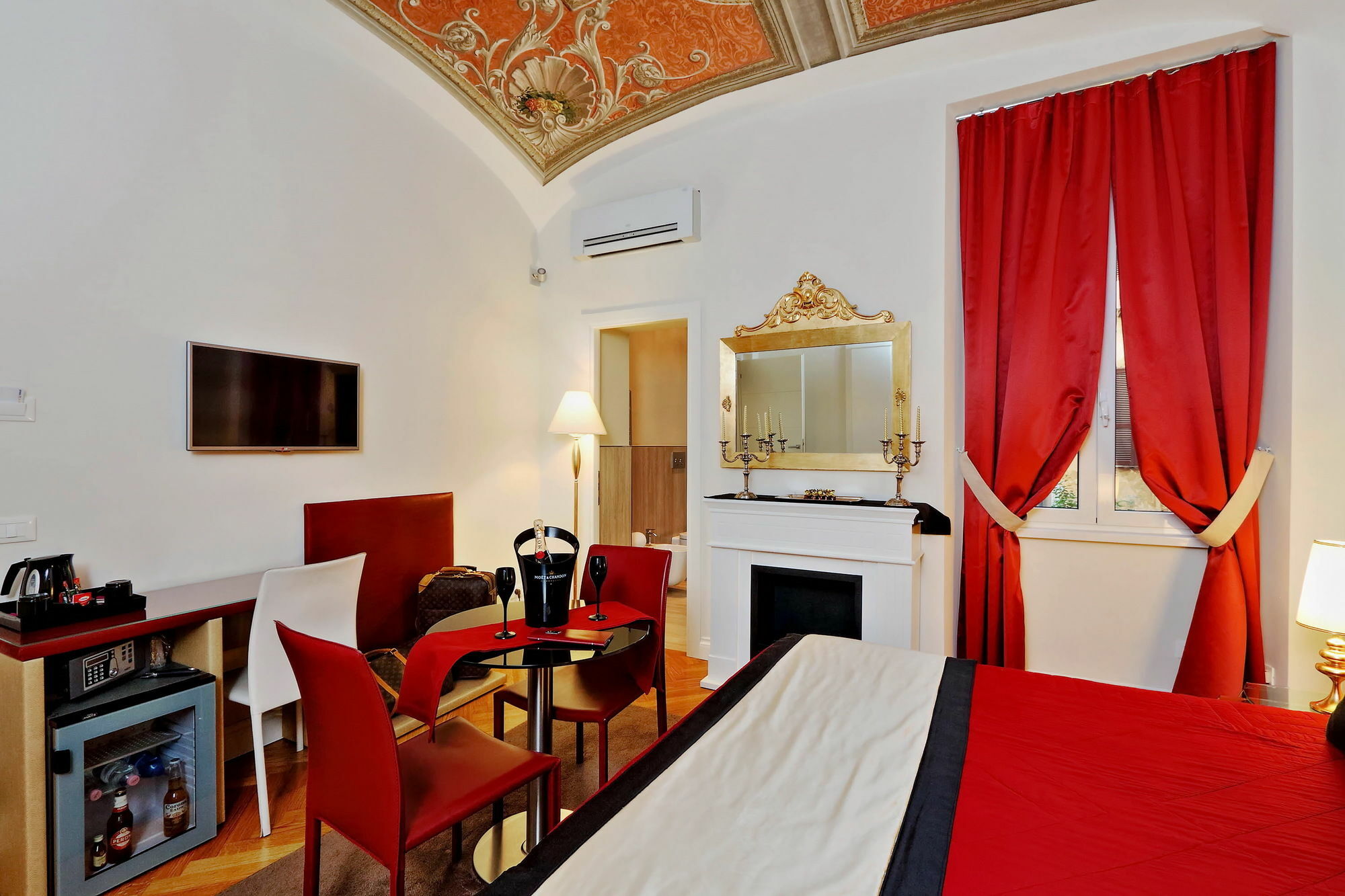 Amm Suite Рим Екстериор снимка
